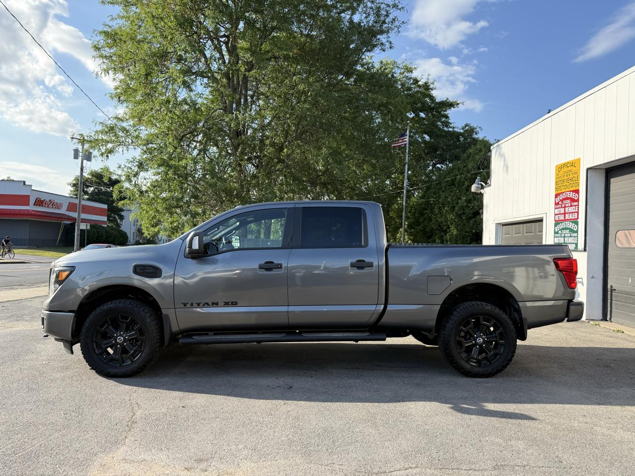 Nissan Titan XD SL Crew Cab 4WD Diesel 2019
