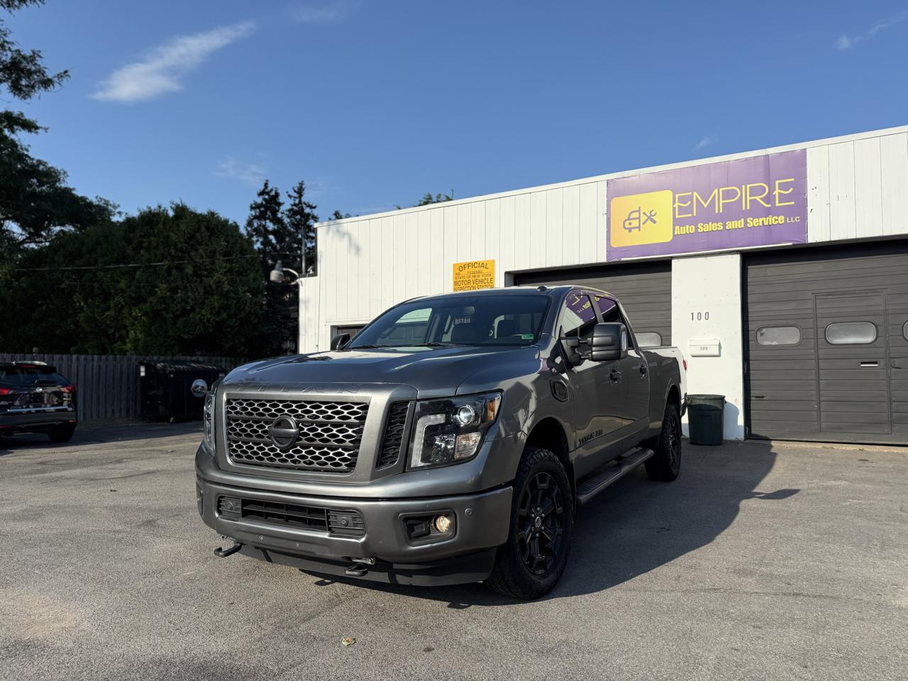 Nissan Titan XD SL Crew Cab 4WD Diesel 2019
