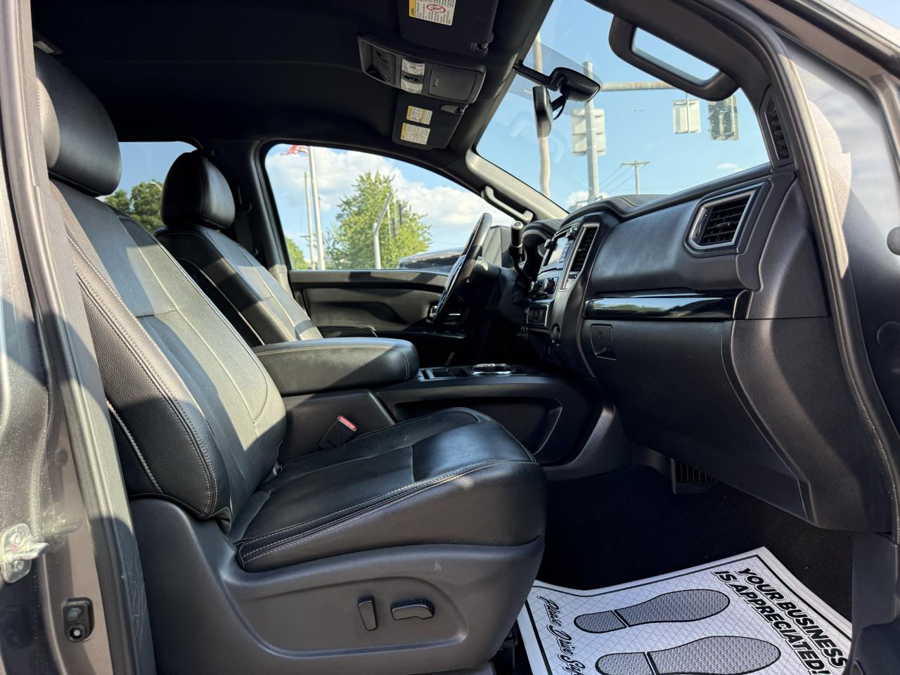 Nissan Titan XD SL Crew Cab 4WD Diesel 2019