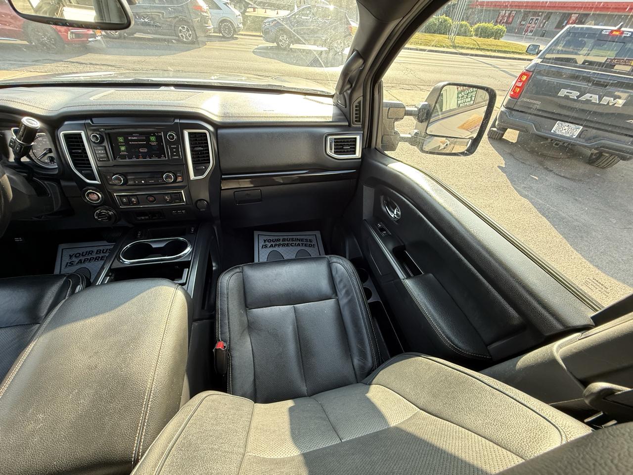 Nissan Titan XD SL Crew Cab 4WD Diesel 2019