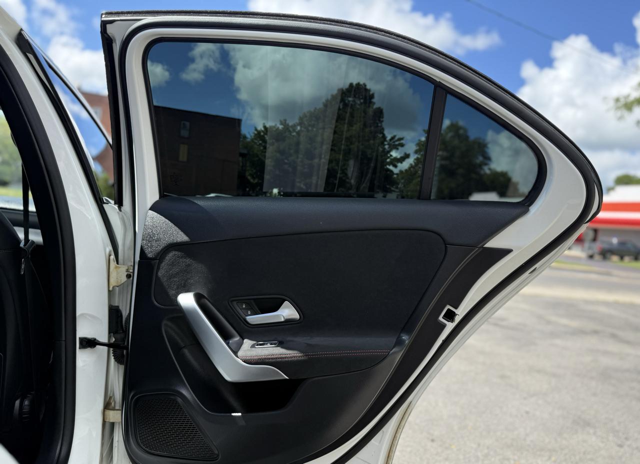 Mercedes-Benz A-Class A 220 4MATIC 2022