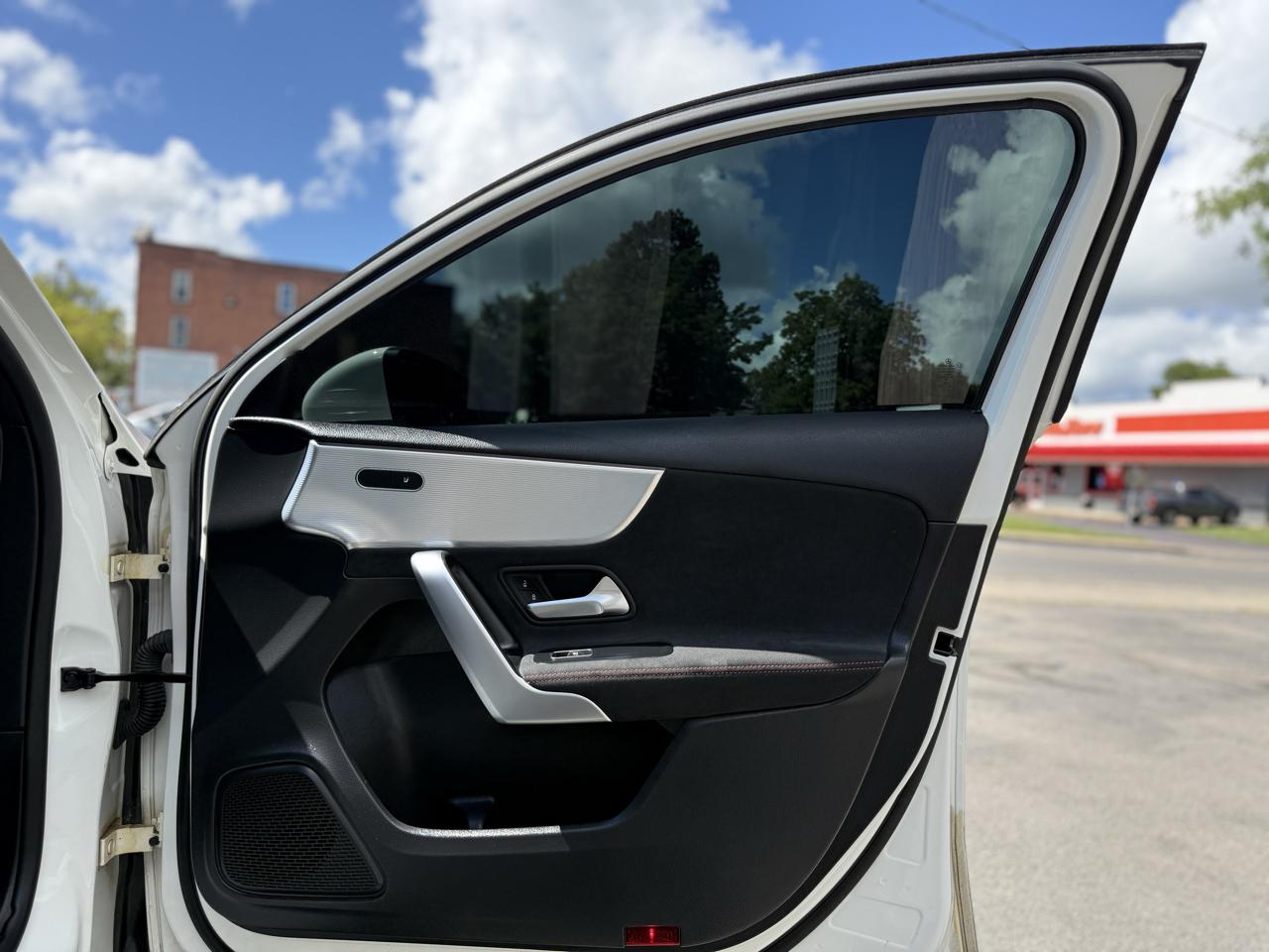 Mercedes-Benz A-Class A 220 4MATIC 2022