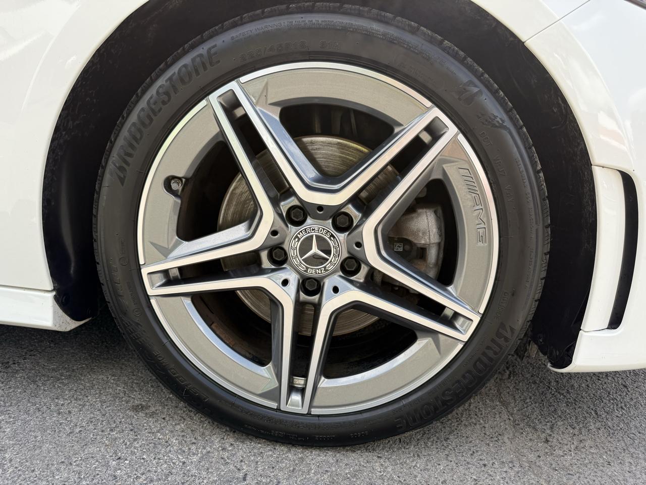 Mercedes-Benz A-Class A 220 4MATIC 2022