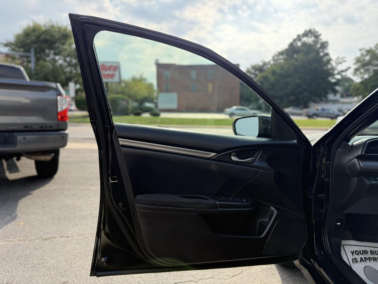 Honda Civic LX 2019