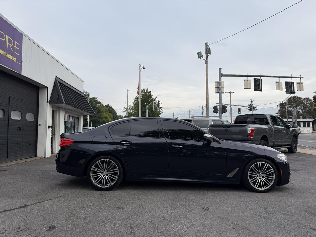 BMW 5-Series M550i xDrive 2018