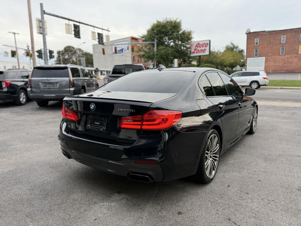 BMW 5-Series M550i xDrive 2018
