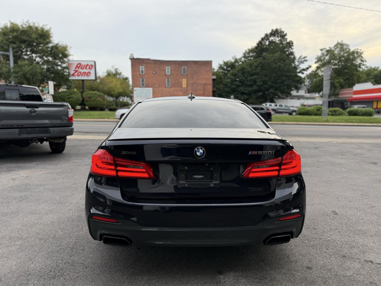 BMW 5-Series M550i xDrive 2018