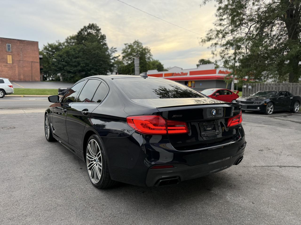 BMW 5-Series M550i xDrive 2018