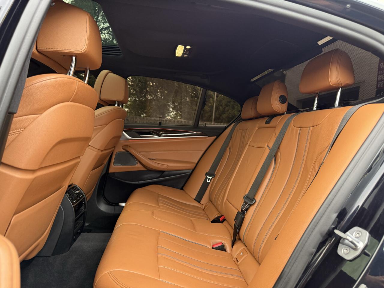 BMW 5-Series M550i xDrive 2018