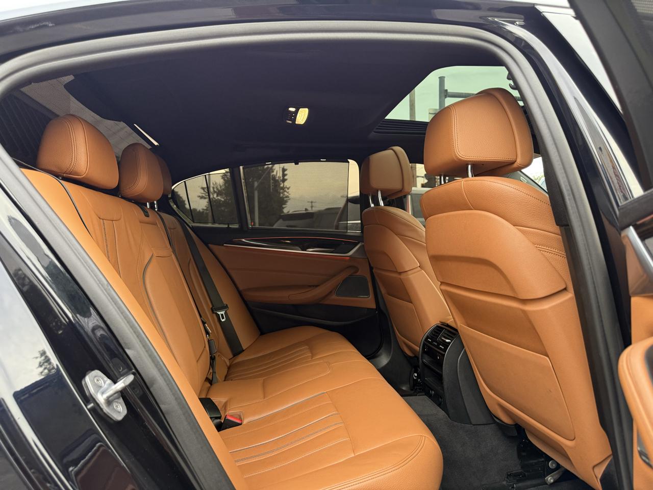 BMW 5-Series M550i xDrive 2018
