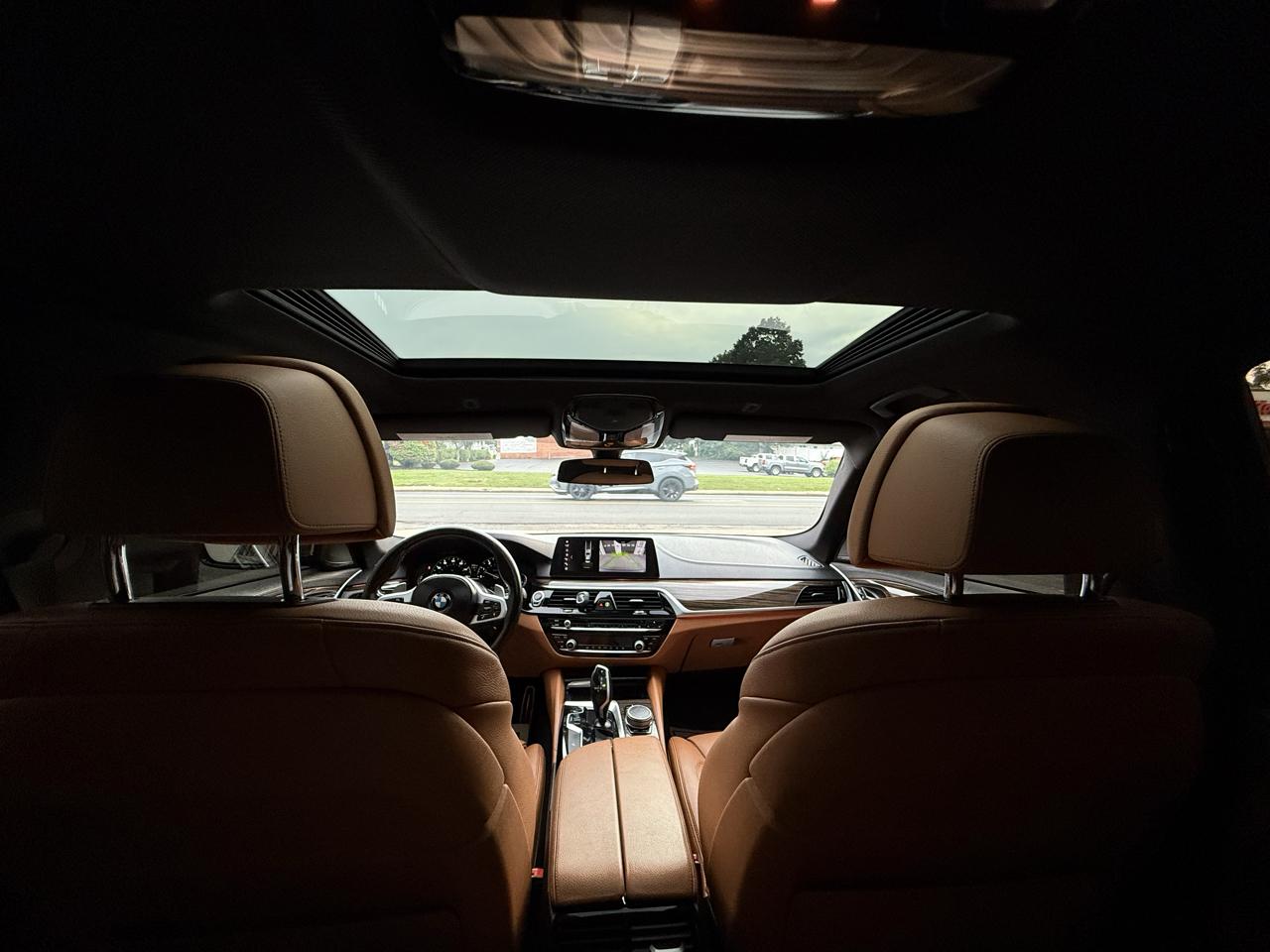 BMW 5-Series M550i xDrive 2018