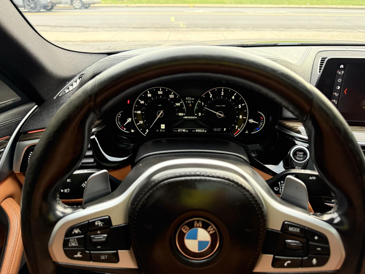 BMW 5-Series M550i xDrive 2018