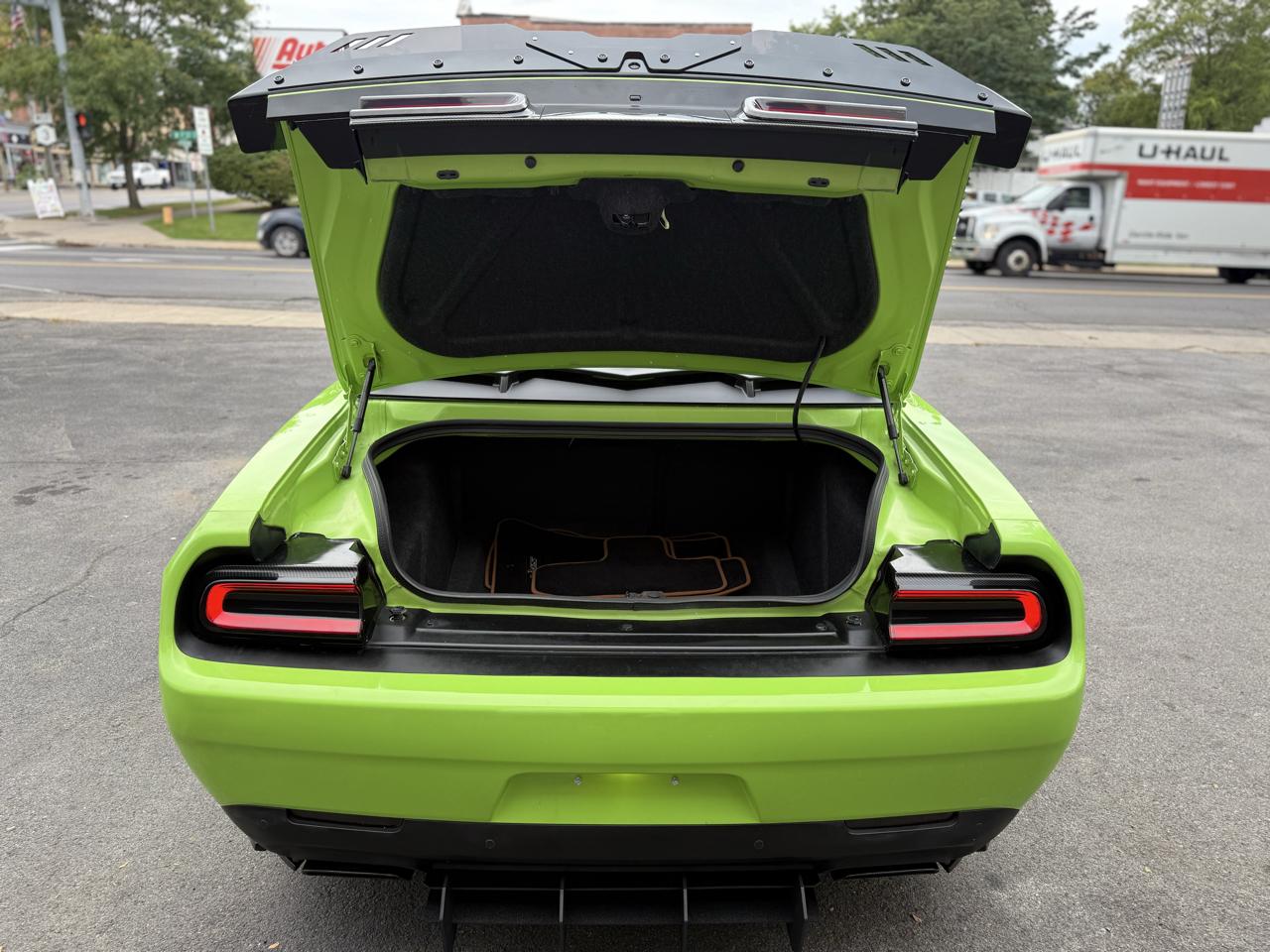 Dodge Challenger SRT Hellcat 2015