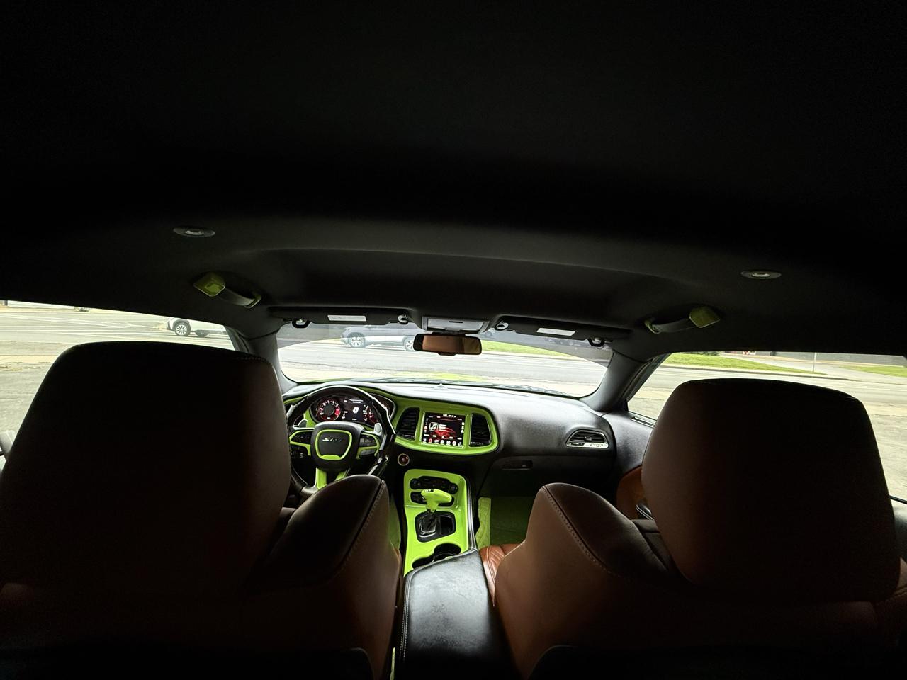Dodge Challenger SRT Hellcat 2015