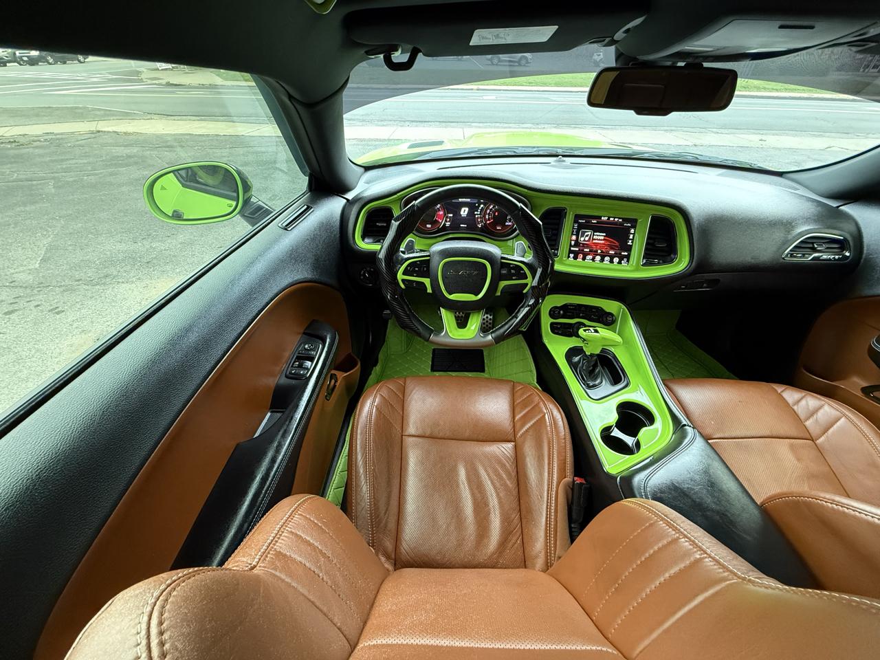 Dodge Challenger SRT Hellcat 2015