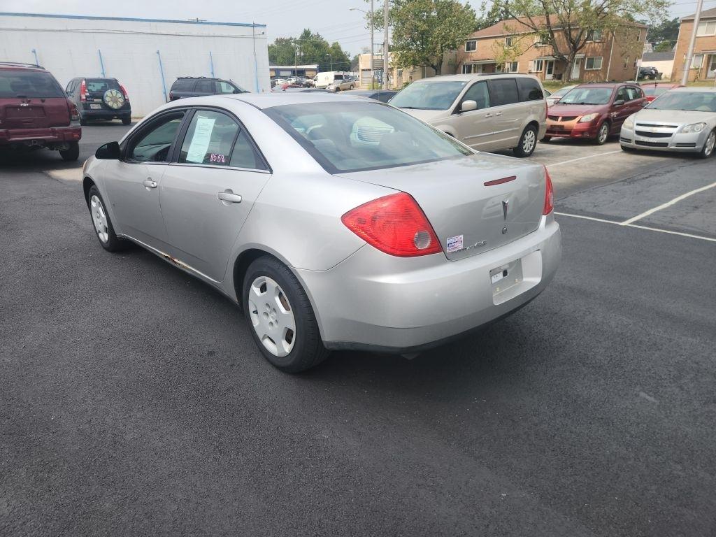 Pontiac G6  2008