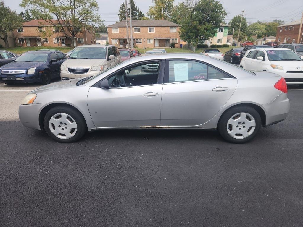Pontiac G6  2008