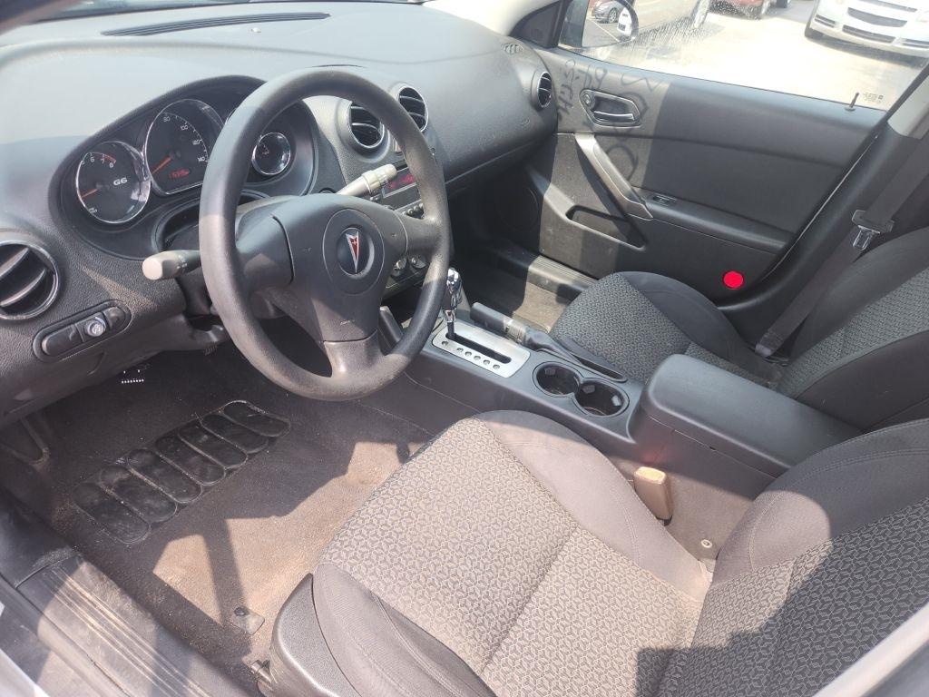 Pontiac G6  2008