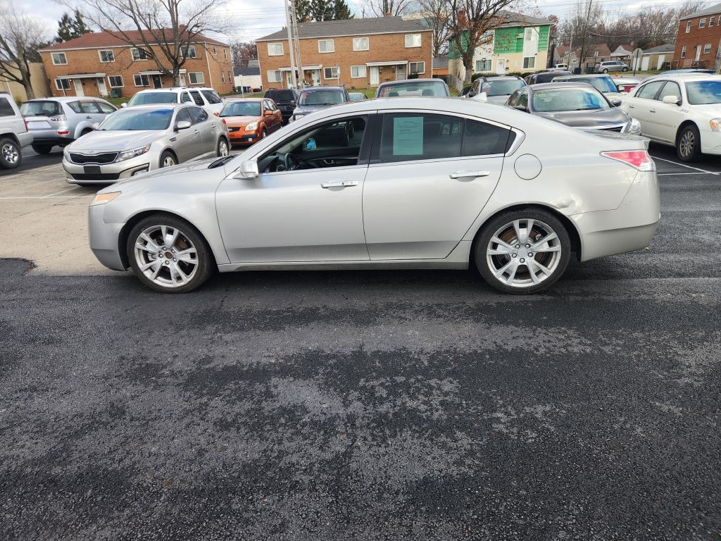 Acura TL  2011