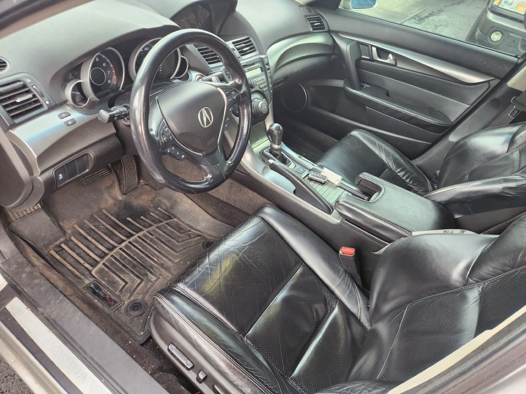 Acura TL  2011