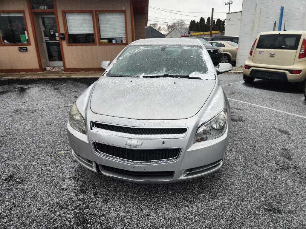 Chevrolet Malibu  2012