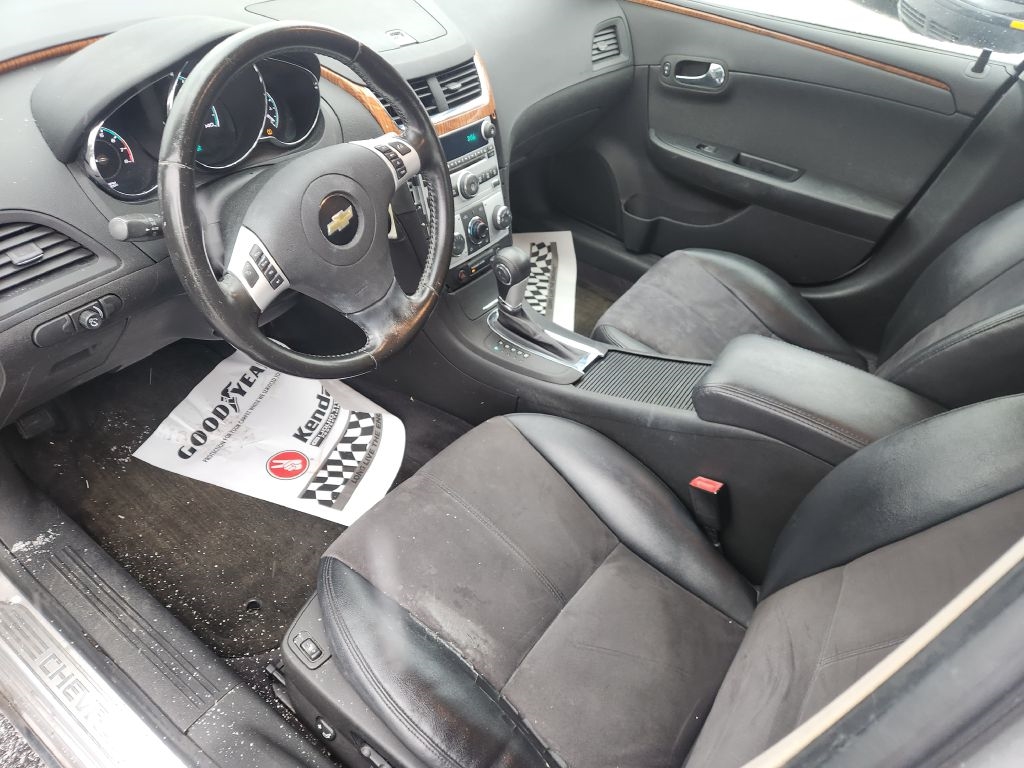 Chevrolet Malibu  2012