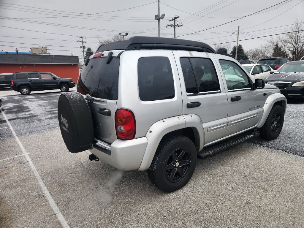 Jeep Liberty  2003