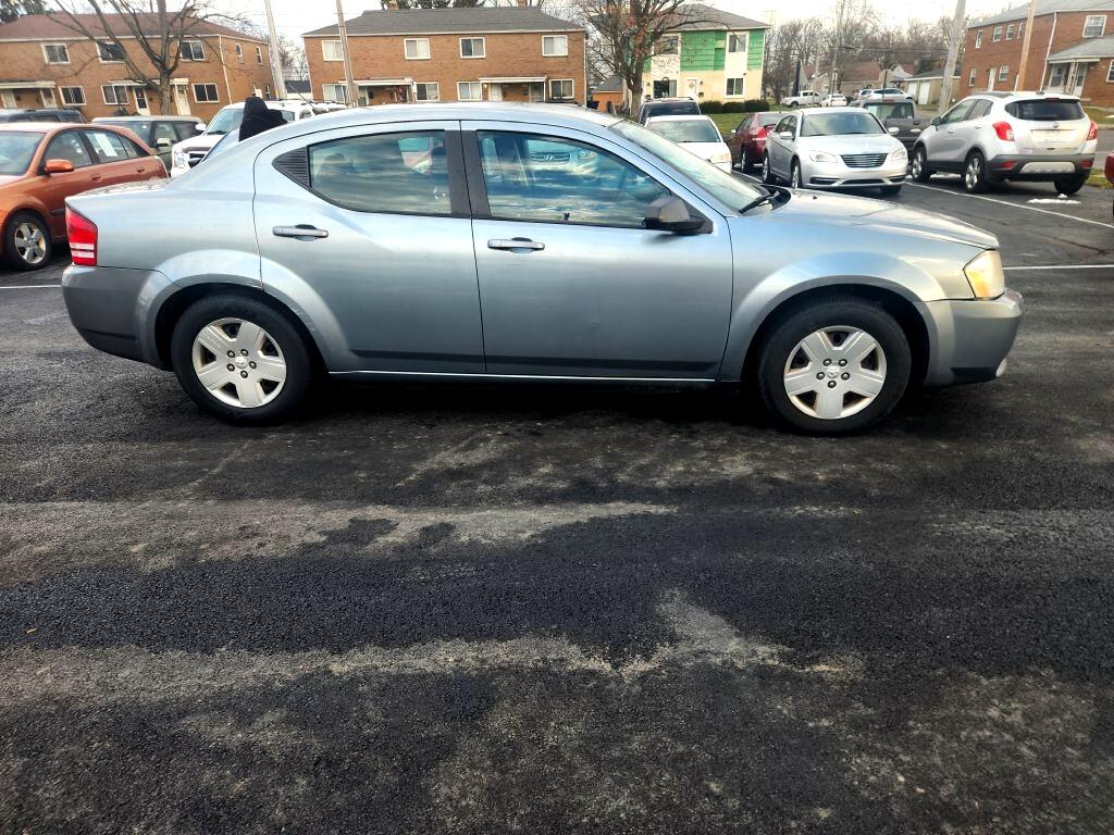 Dodge Avenger  2010