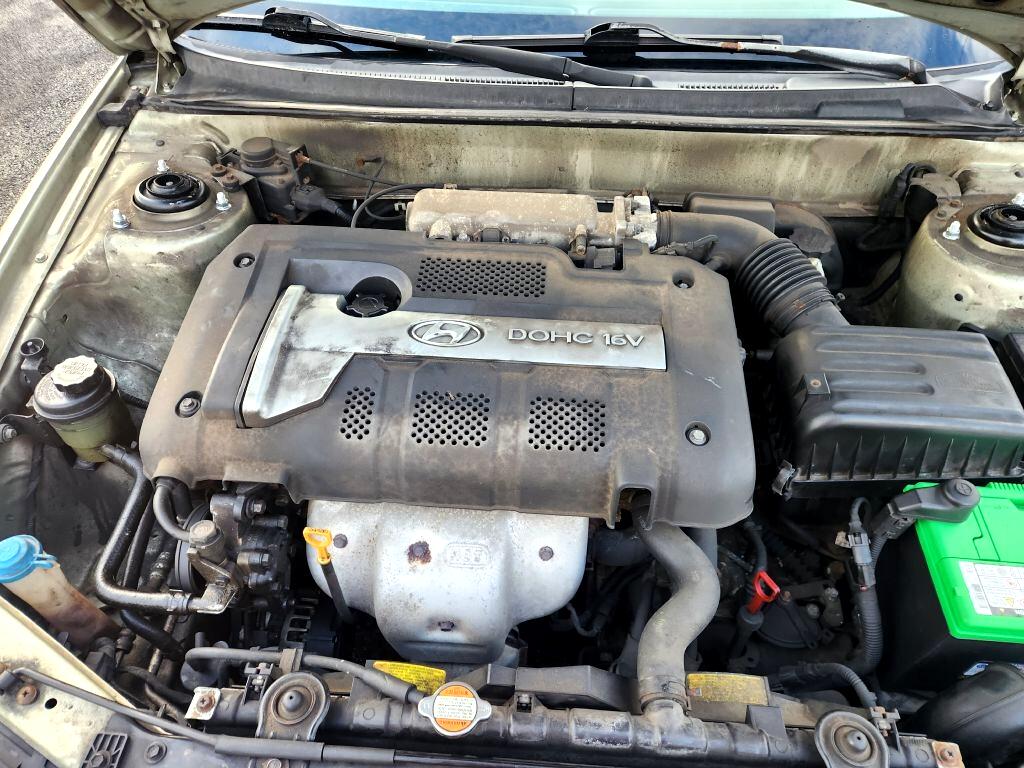 Hyundai Elantra  2003