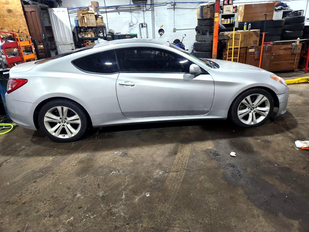 Hyundai Genesis Coupe  2010
