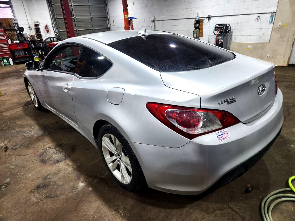 Hyundai Genesis Coupe  2010