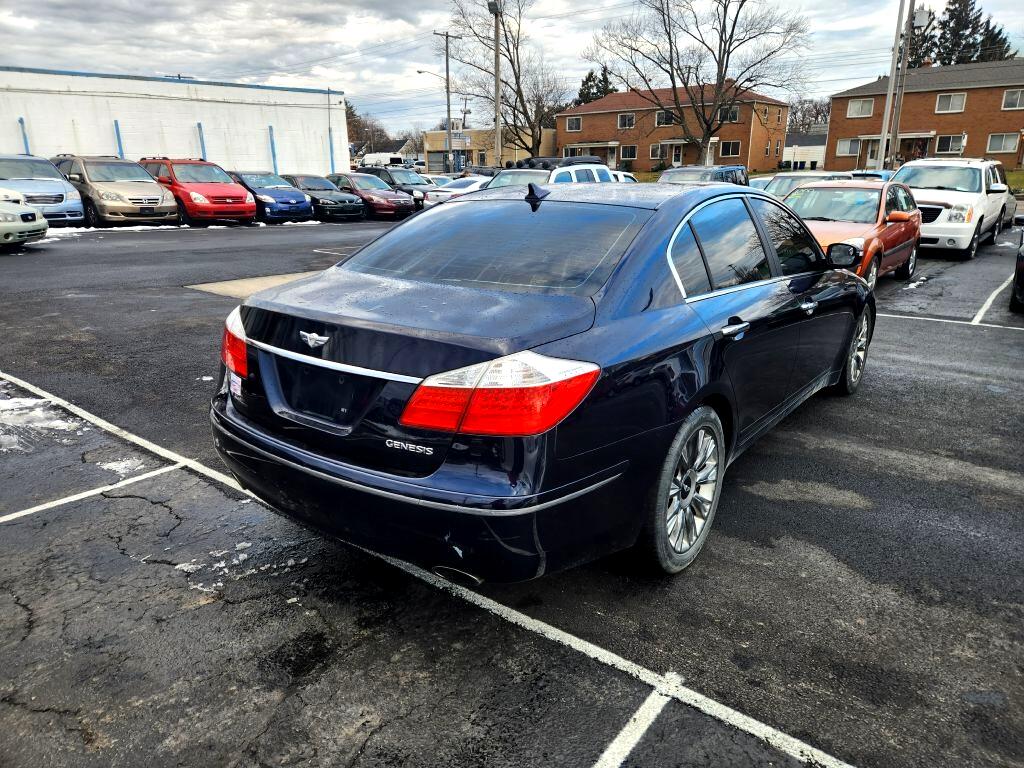 Hyundai Genesis  2009