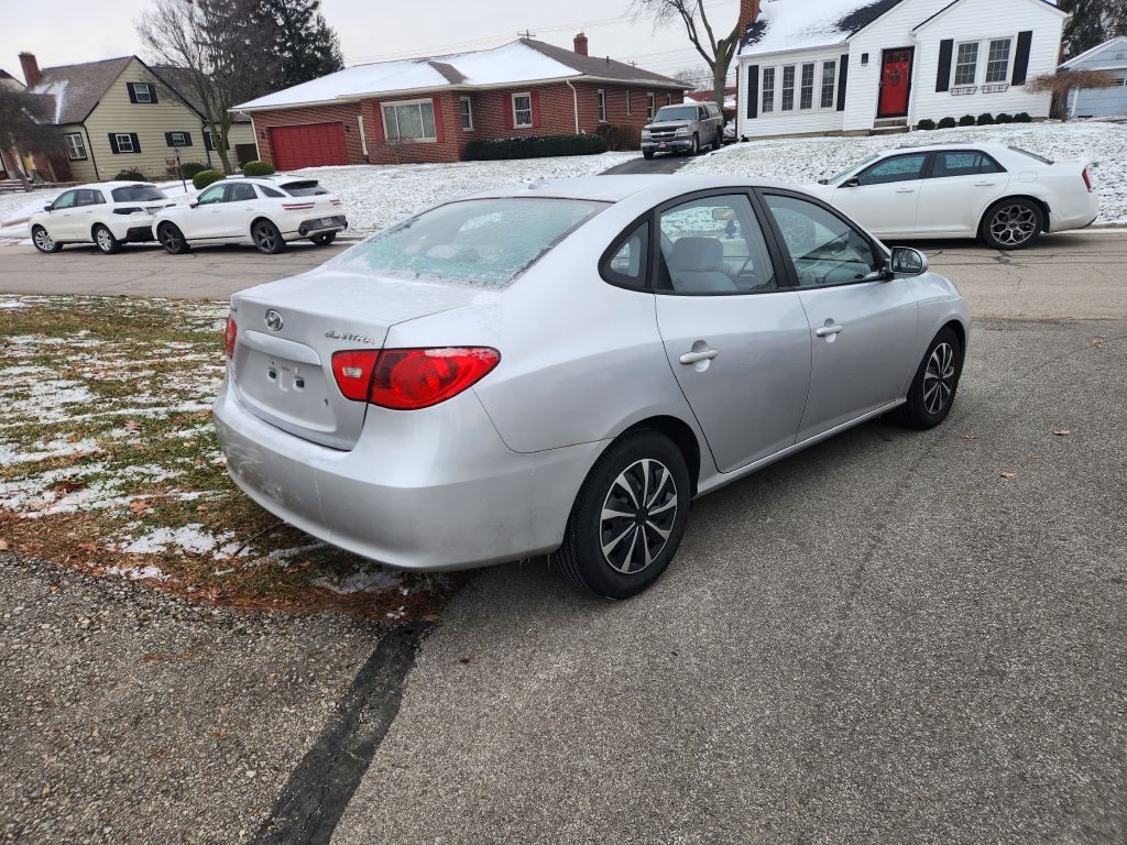 Hyundai Elantra  2007