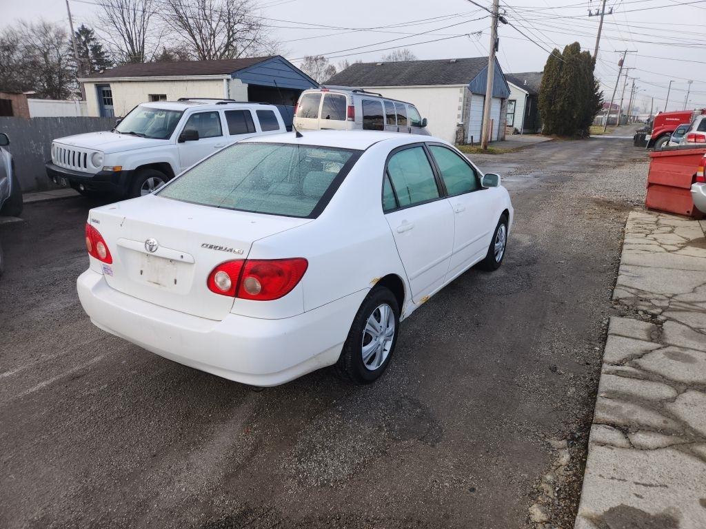 Toyota Corolla  2005