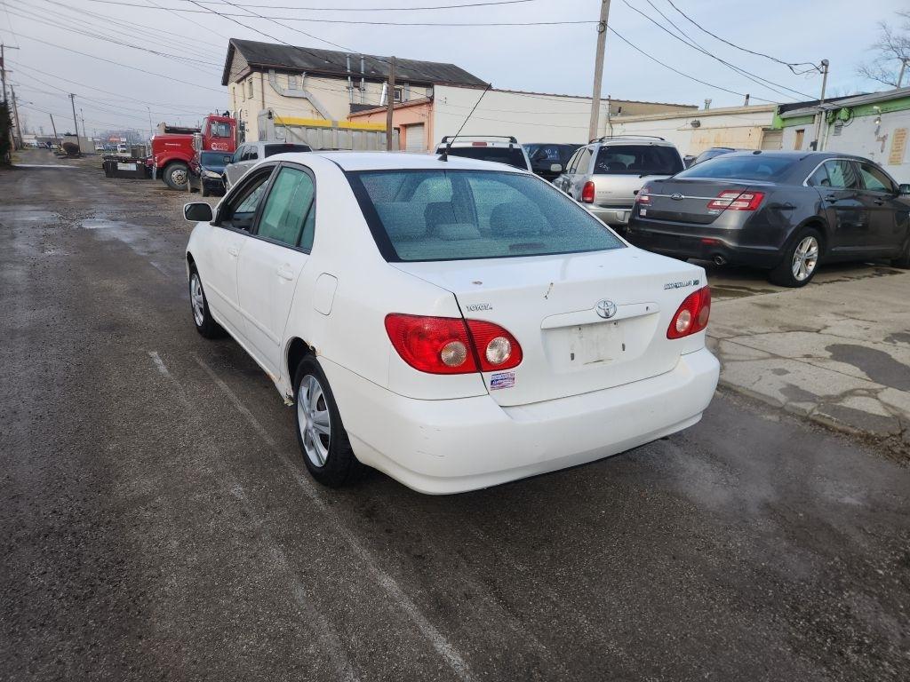Toyota Corolla  2005