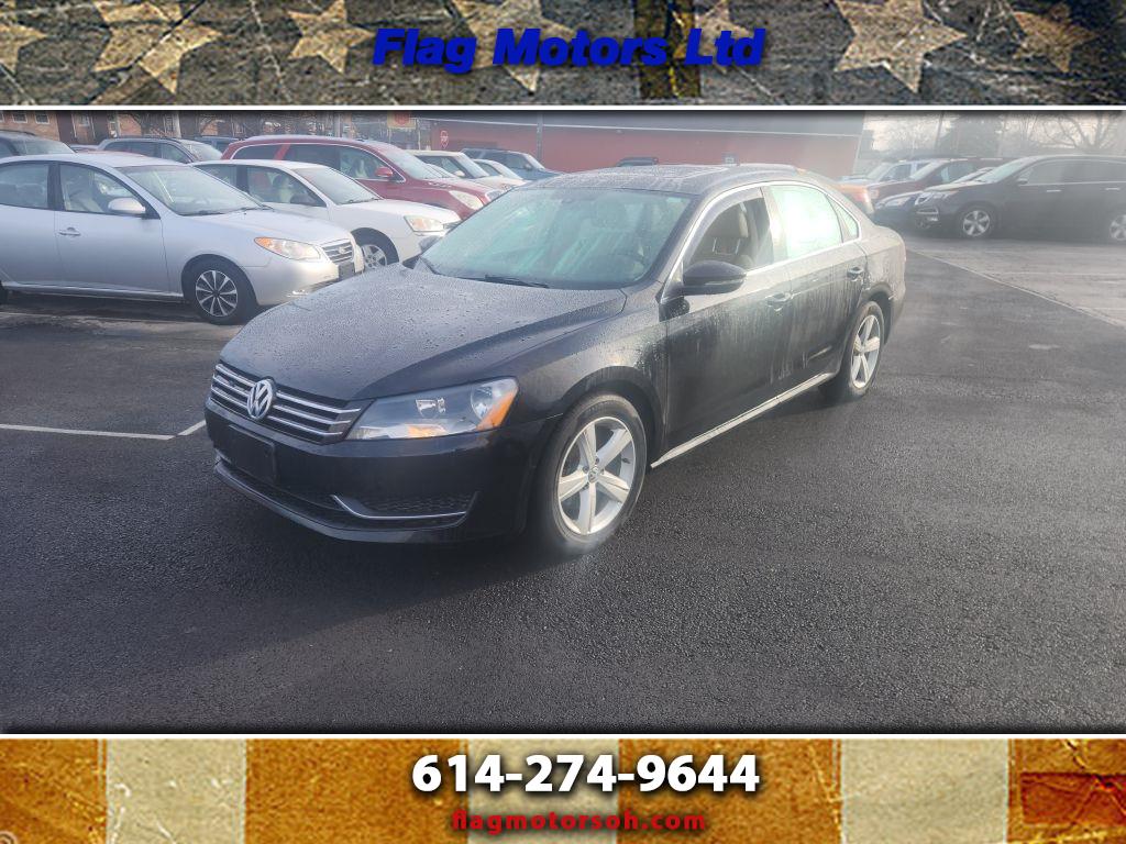 2012 Volkswagen Passat SE's photo