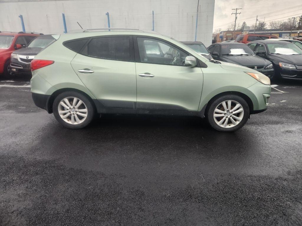 Hyundai Tucson  2011