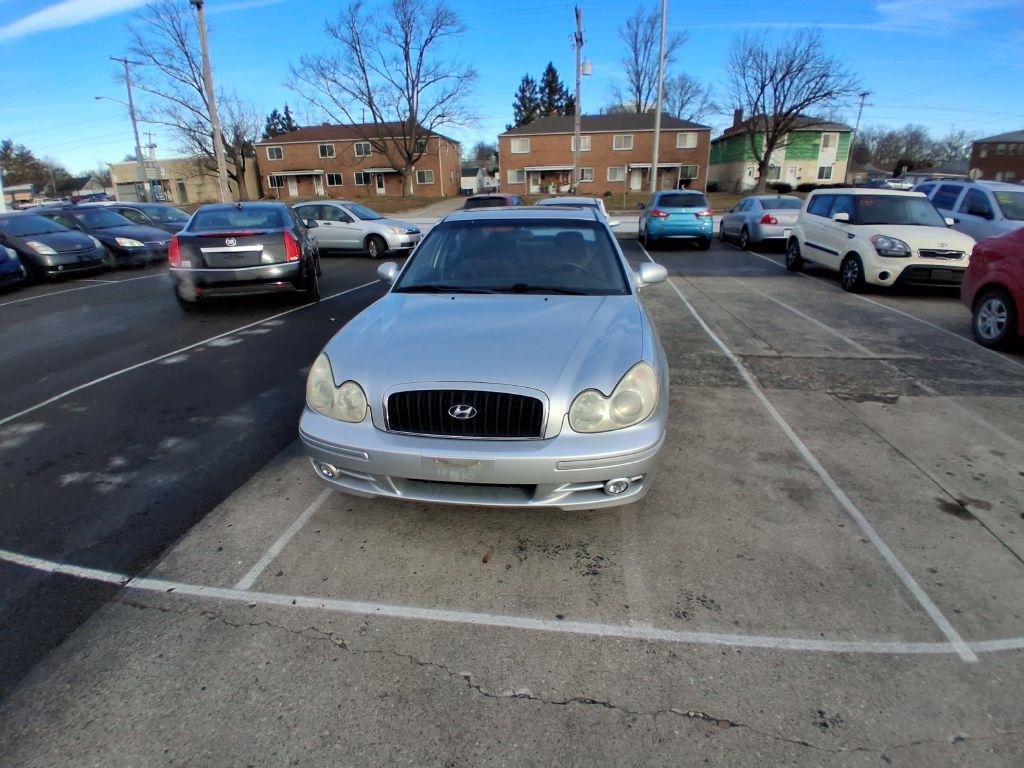 Hyundai Sonata  2002