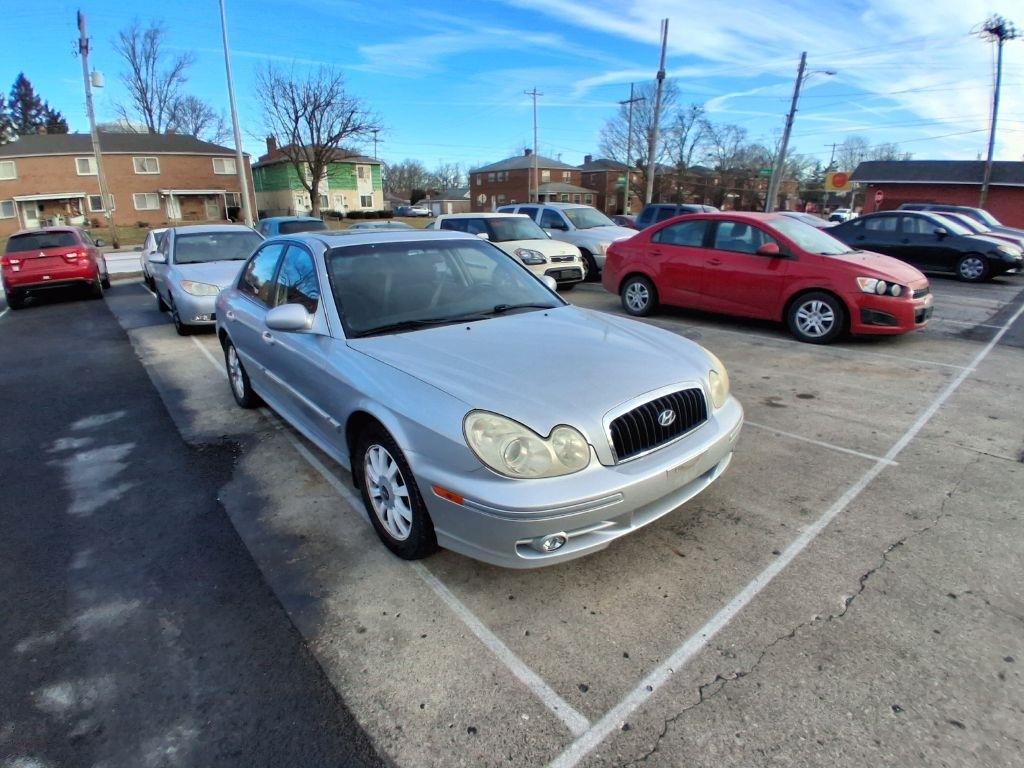 Hyundai Sonata  2002