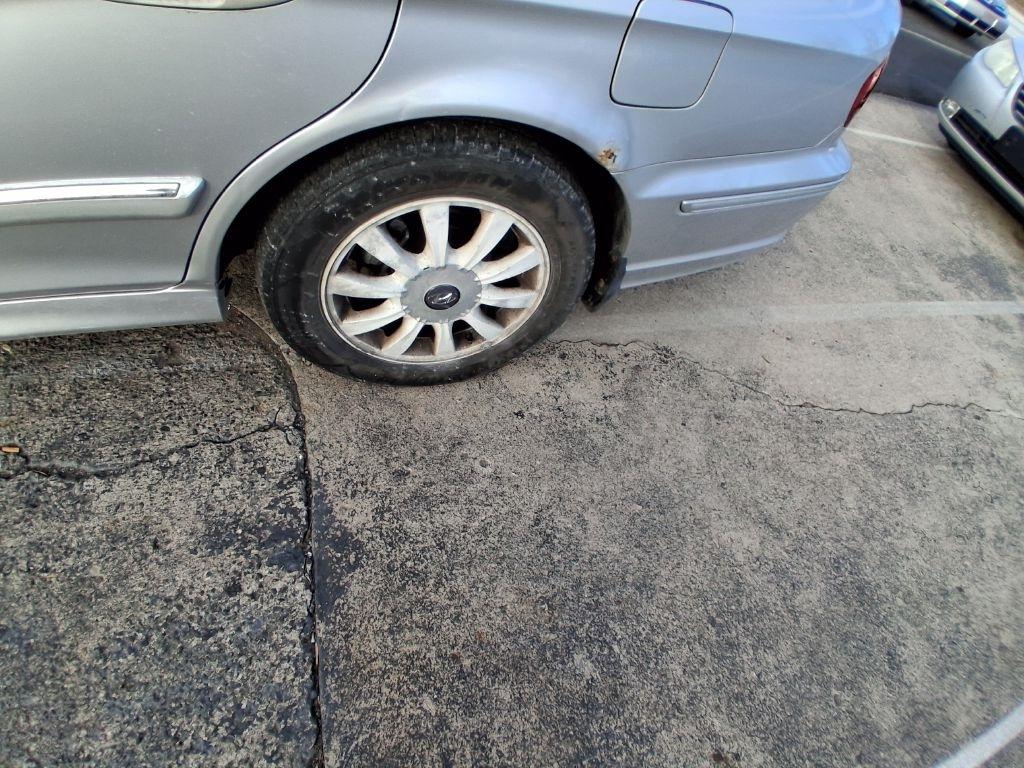 Hyundai Sonata  2002