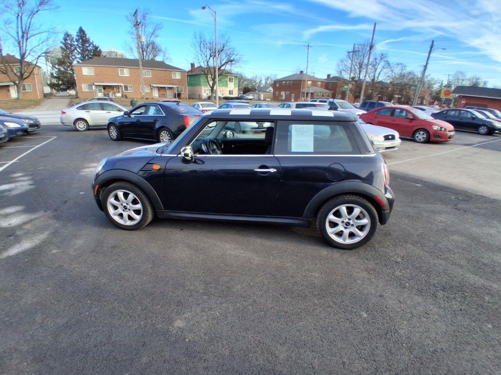 MINI Cooper  2009