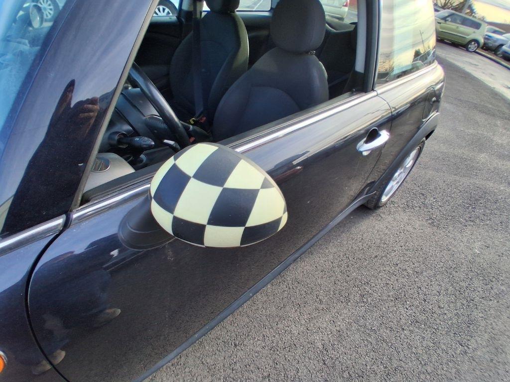 MINI Cooper  2009