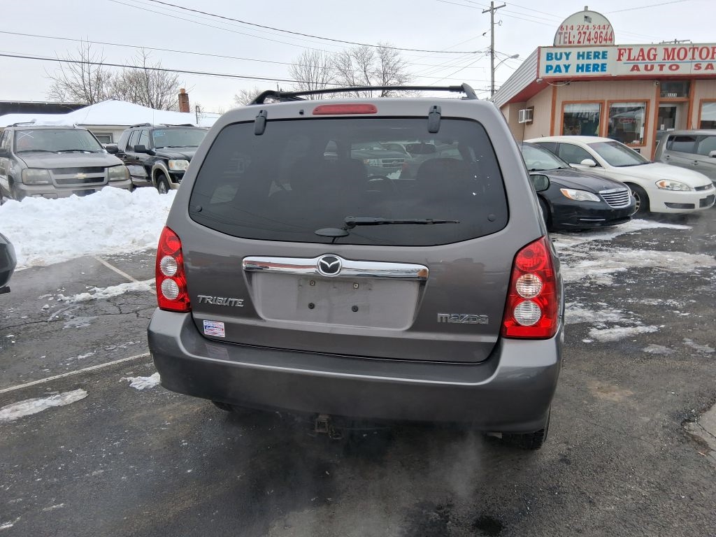 Mazda Tribute  2005