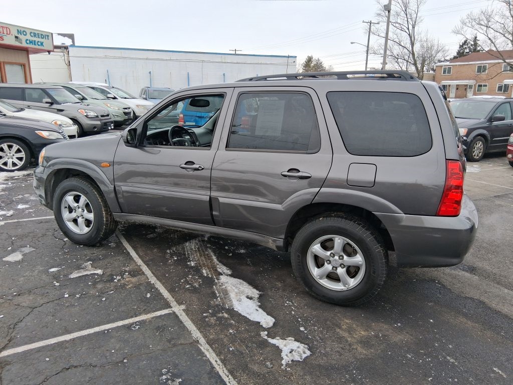 Mazda Tribute  2005