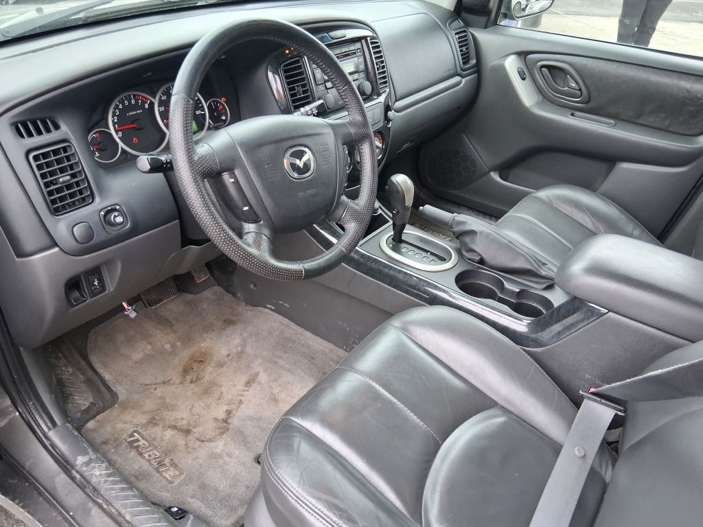 Mazda Tribute  2005