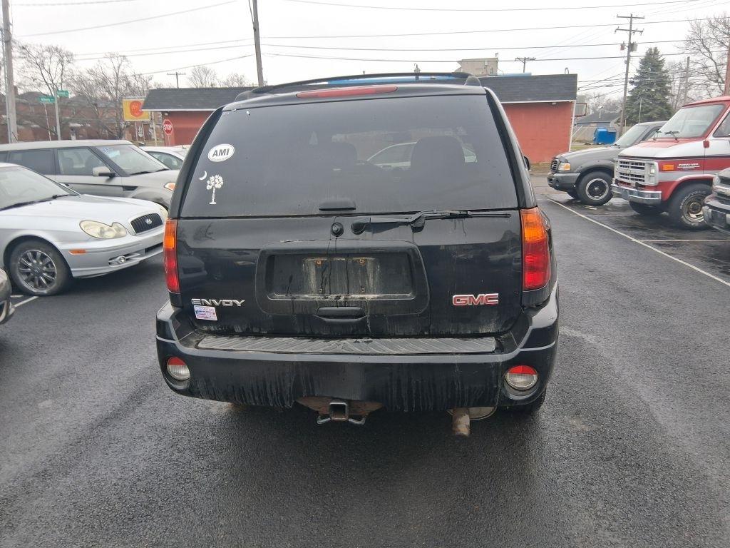 GMC Envoy  2006