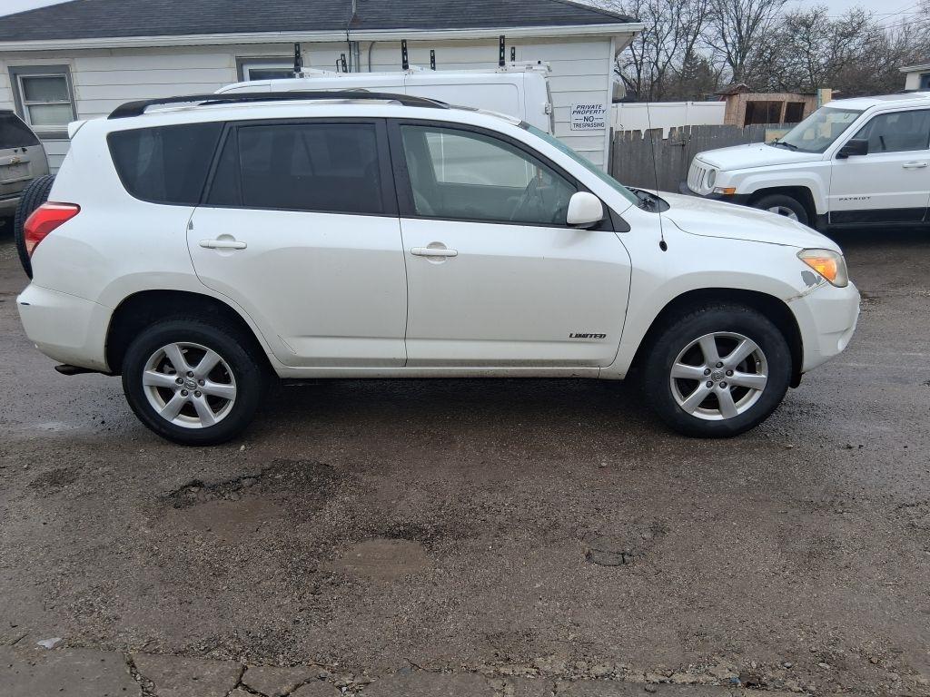 Toyota RAV4  2008