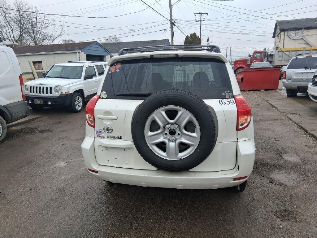 Toyota RAV4  2008