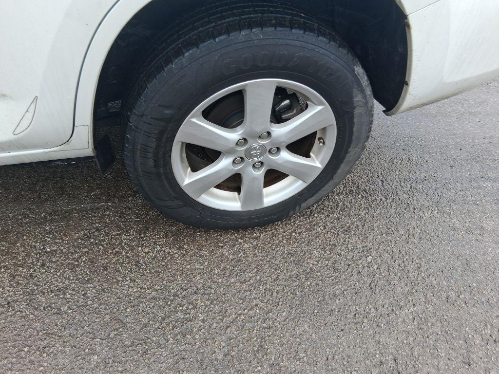 Toyota RAV4  2008