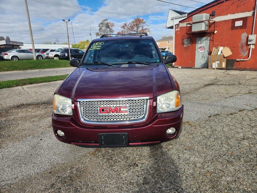 GMC Envoy  2004